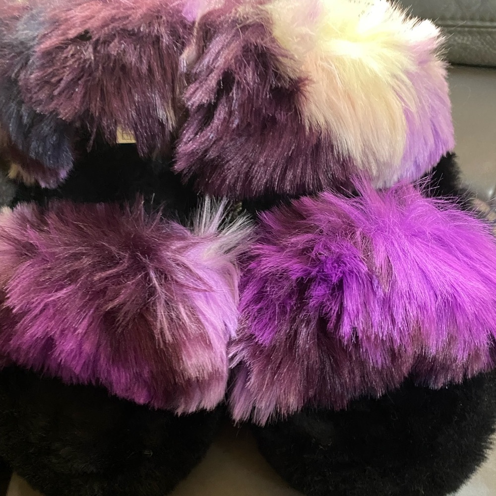 Uggs Shoes - image 1